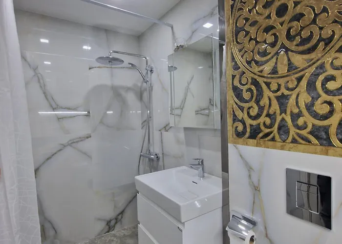 Ester * בורגאס